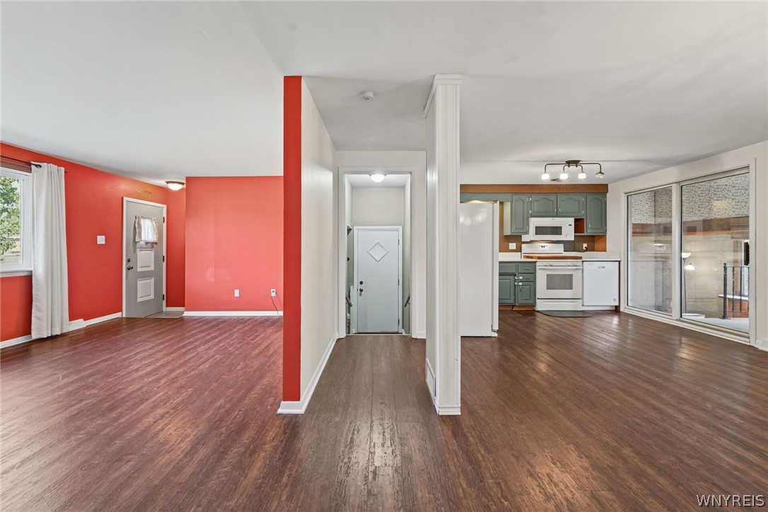 297 Rehm Road Cheektowaga, NY 14043 - Photo 15 of 38 Gallery Image 15