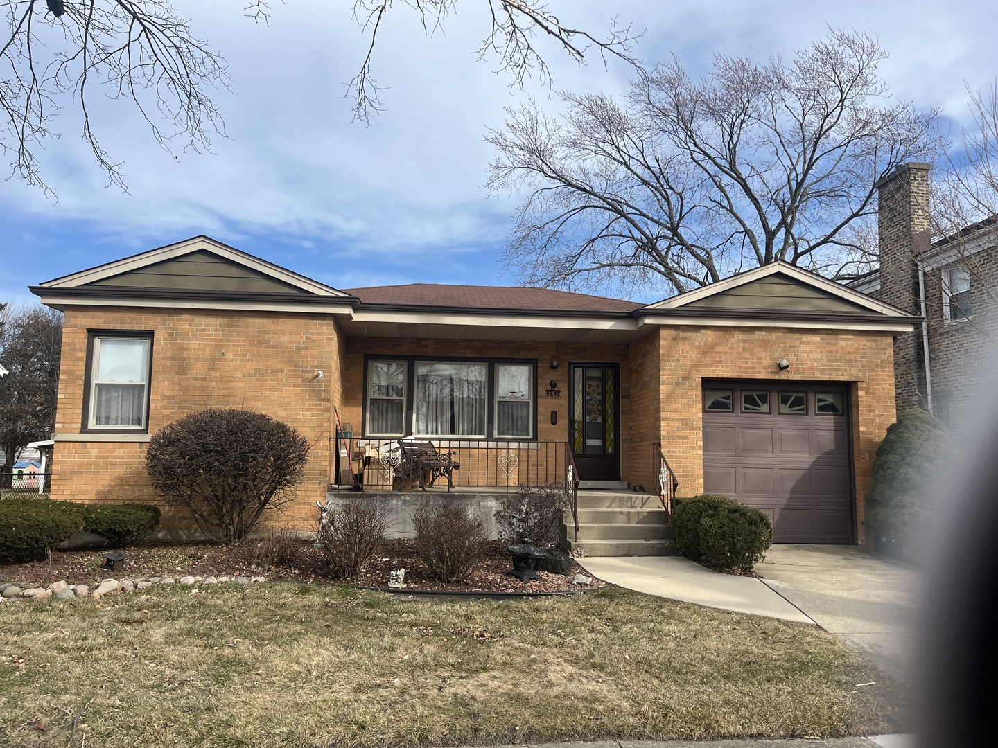 2243 South 9th Avenue North Riverside, IL 60546 - Photo 3 of 3 Gallery Image 3
