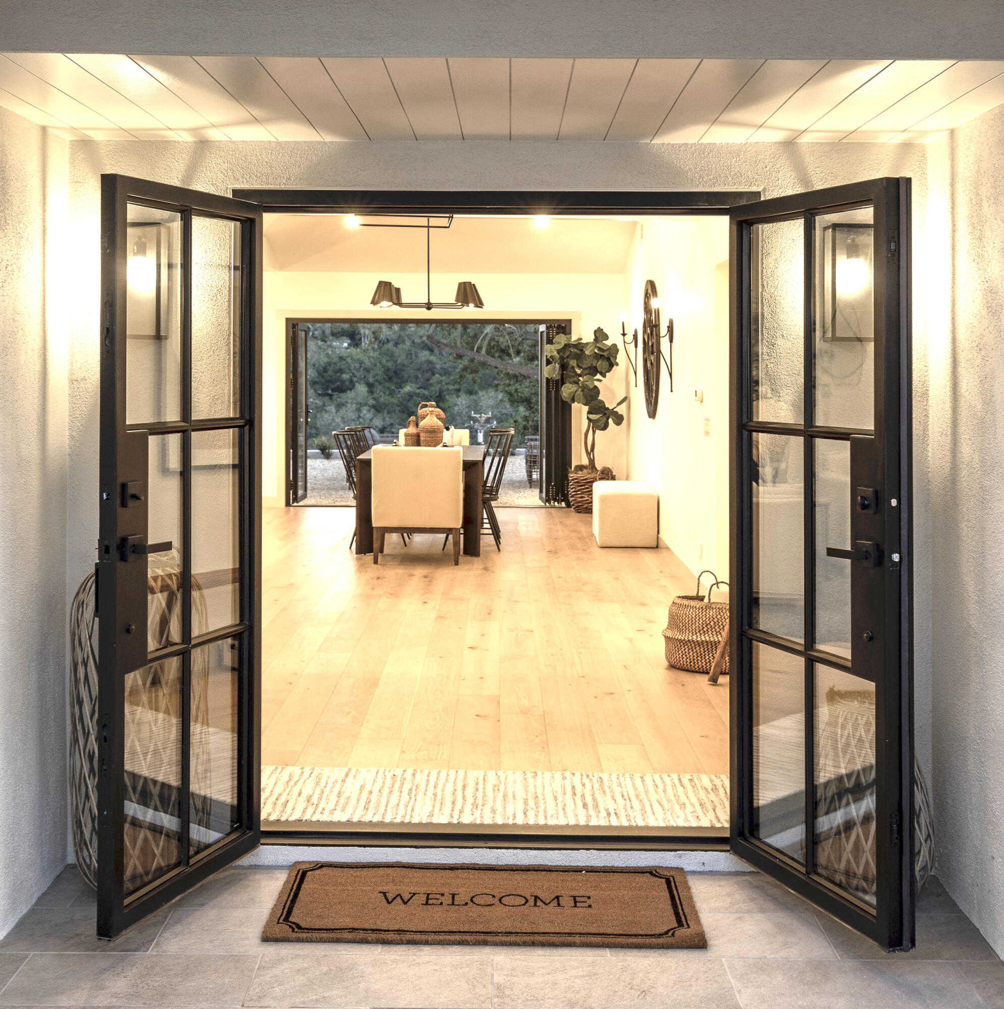 1514 Crestline Drive Santa Barbara, CA 93105 - Photo 4 of 25 a view of outdoor living room with furniture