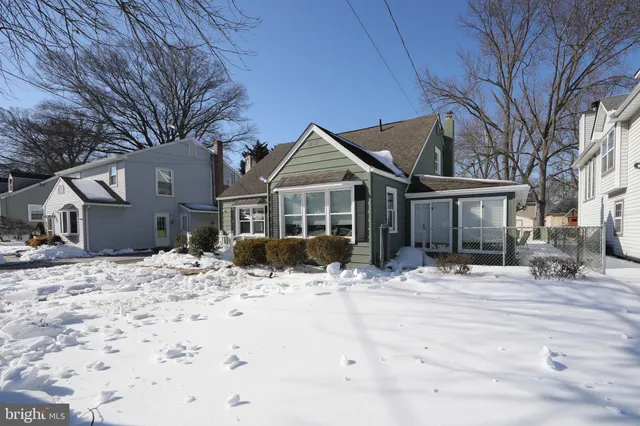 $415,000 | 553 Maple Avenue, Audubon, NJ 08106