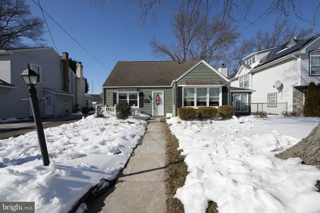 $415,000 | 553 Maple Avenue, Audubon, NJ 08106