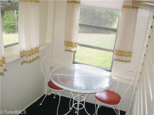 6080 Pine Hall Road Walnut Cove, NC 27052 - Photo 7 of 16 Sunroom.