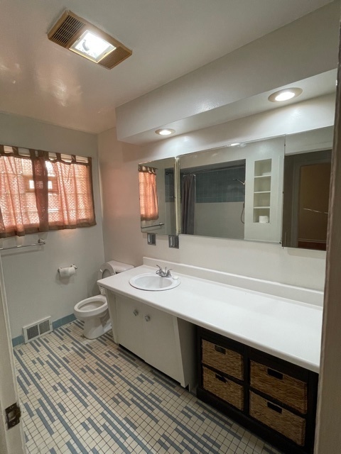 7811 West Golf Road Morton Grove, IL 60053 - Photo 12 of 14