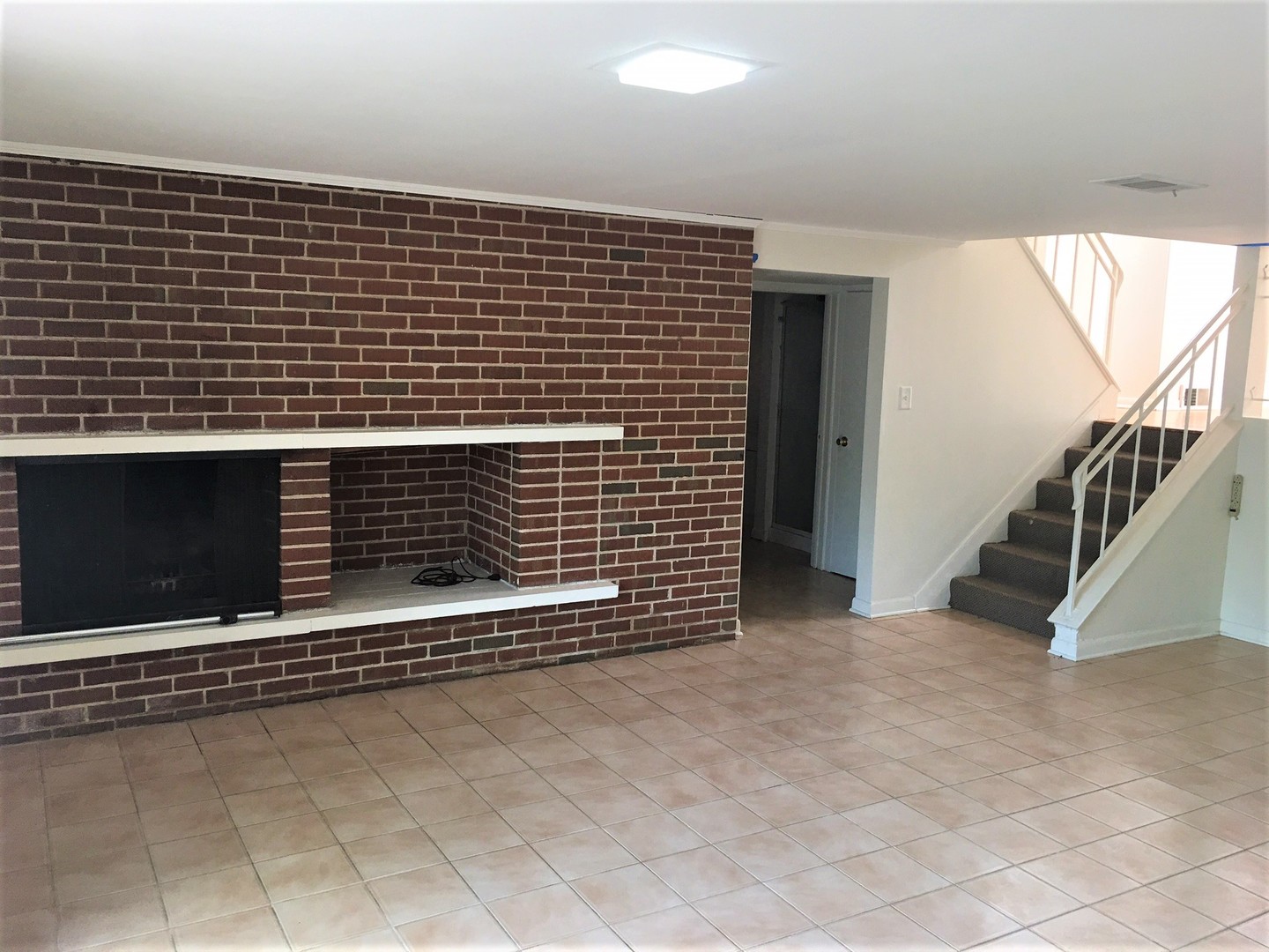 7811 West Golf Road Morton Grove, IL 60053 - Photo 5 of 14