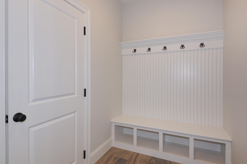 21 Old Colony Road Arlington, MA 02474 - Photo 10 of 29