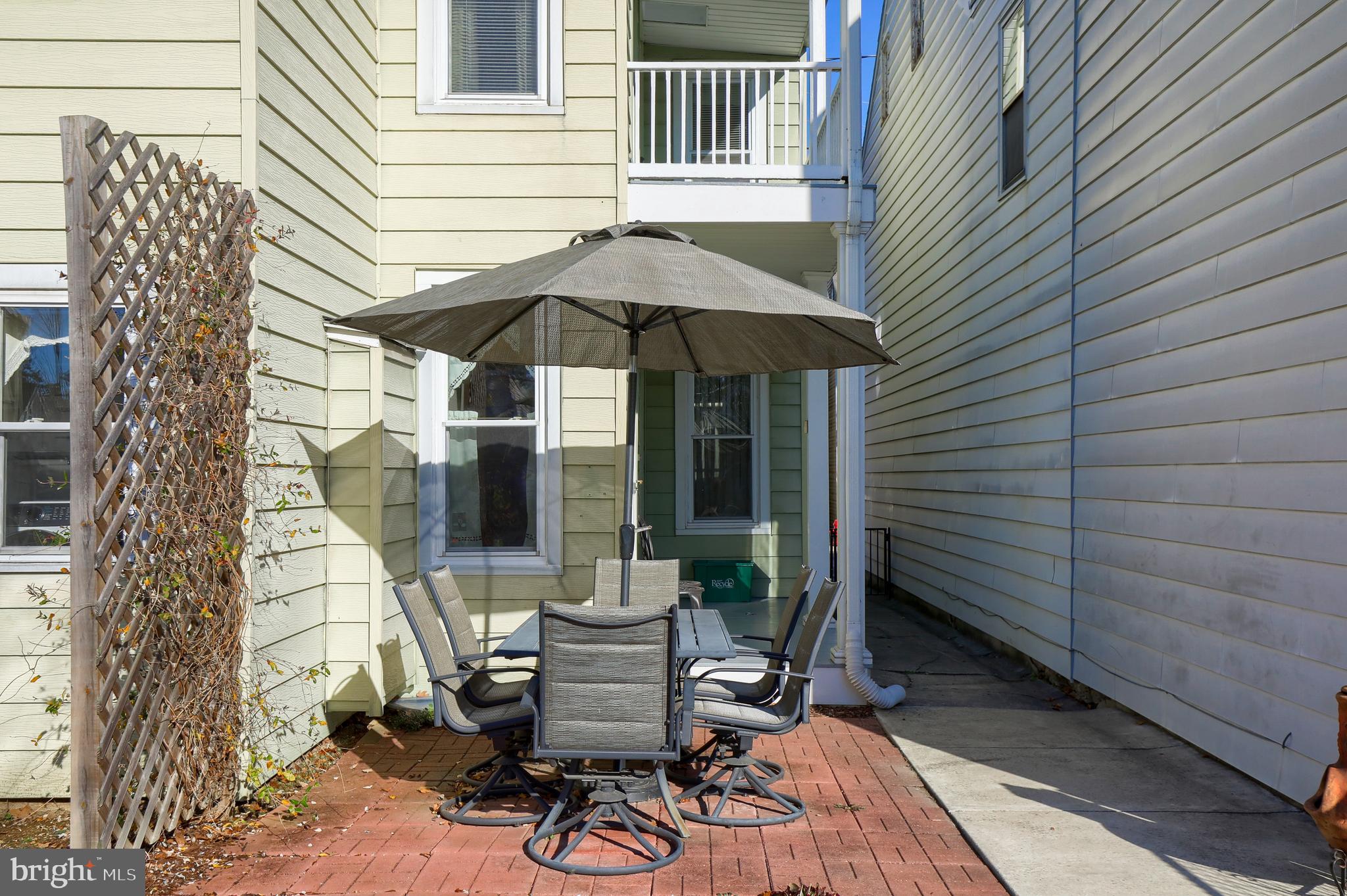 26 West Orange Street Lititz, PA 17543 - Photo 32 of 39 Patio