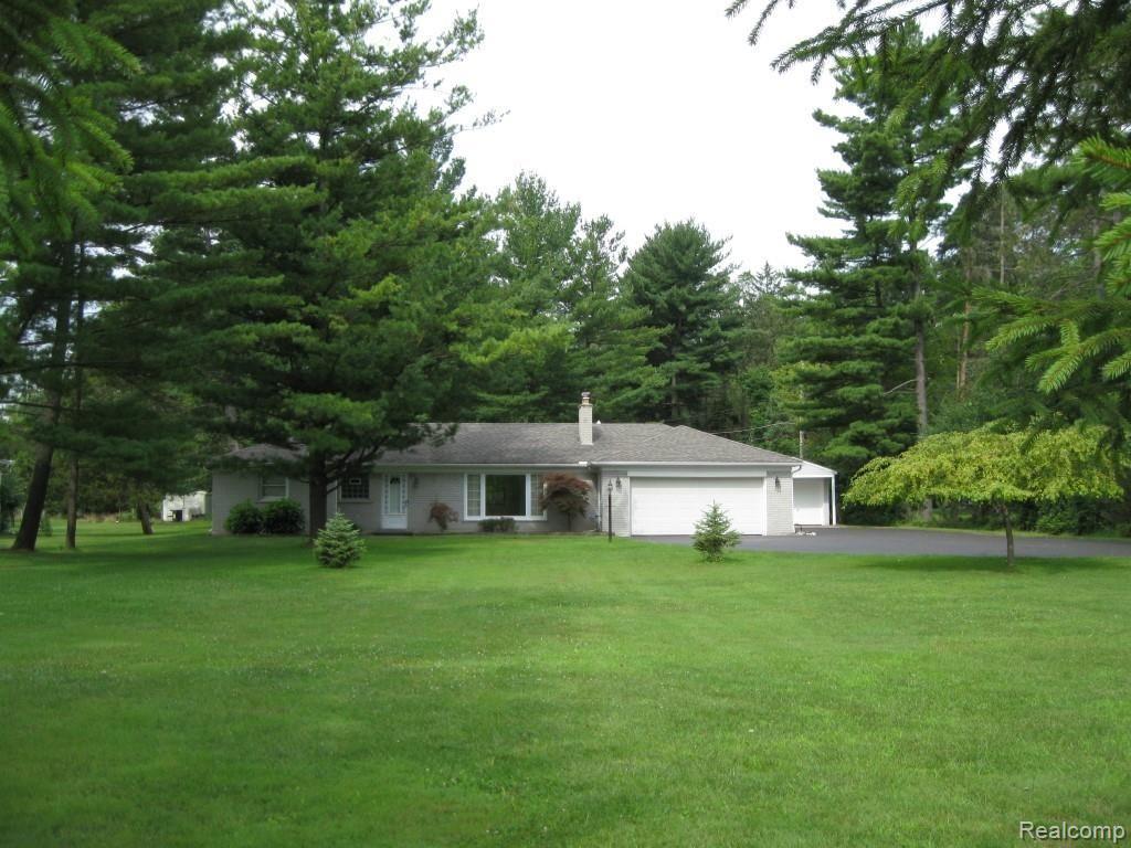 16705 Merriman Road Livonia, MI 48154 - Photo 1 of 51 IMG_2518.JPG