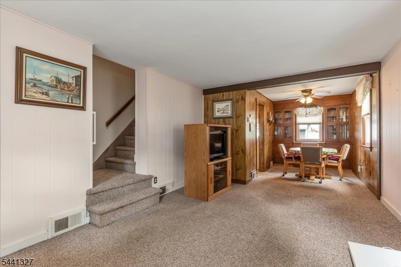 23 Myrtle Street Cranford, NJ 07016 - Photo 3 of 15