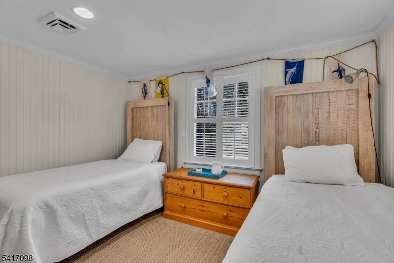 140 Lake End Road Newfoundland, NJ 07435 - Photo 20 of 48