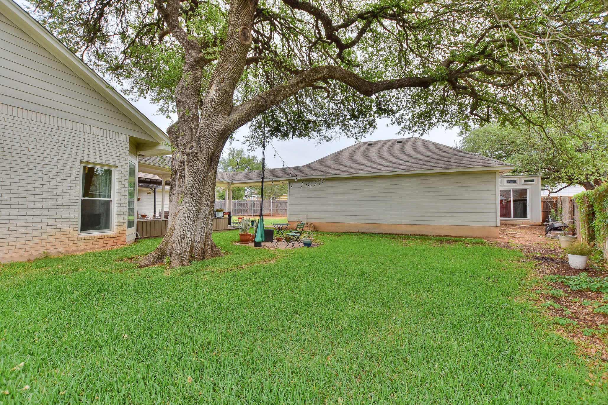 111 Green Grove Georgetown, TX 78633 - Photo 32 of 40 View of yard. Property on 0.256 acre lot