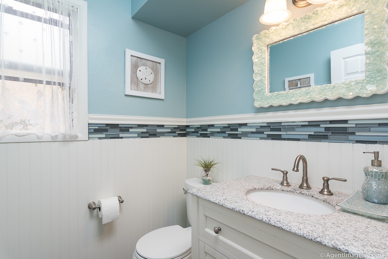 6904 Peachtree Road Carlsbad, CA 92011 - Photo 5 of 22 Gallery Image 5