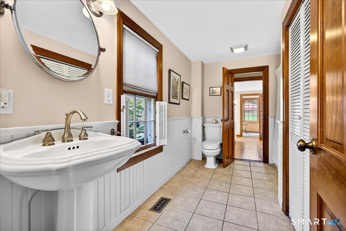 104 Scotland Road Madison, CT 06443 - Photo 15 of 30
