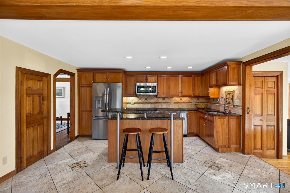 104 Scotland Road Madison, CT 06443 - Photo 9 of 30