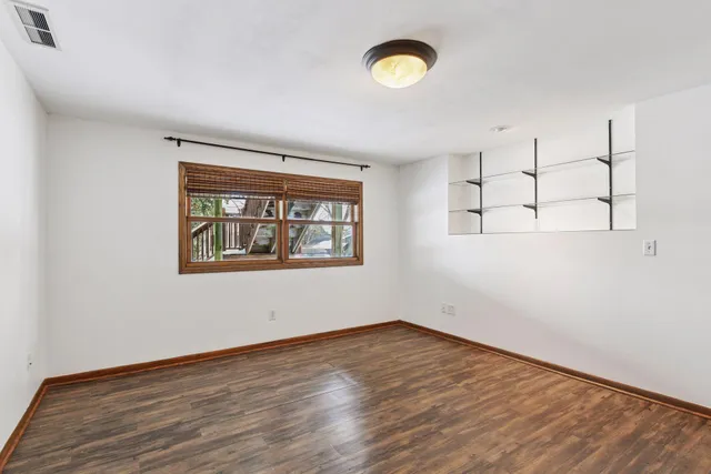 $450,000 | 1521 Crest Drive, Chaska, MN 55318