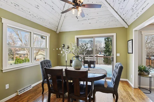 $450,000 | 1521 Crest Drive, Chaska, MN 55318