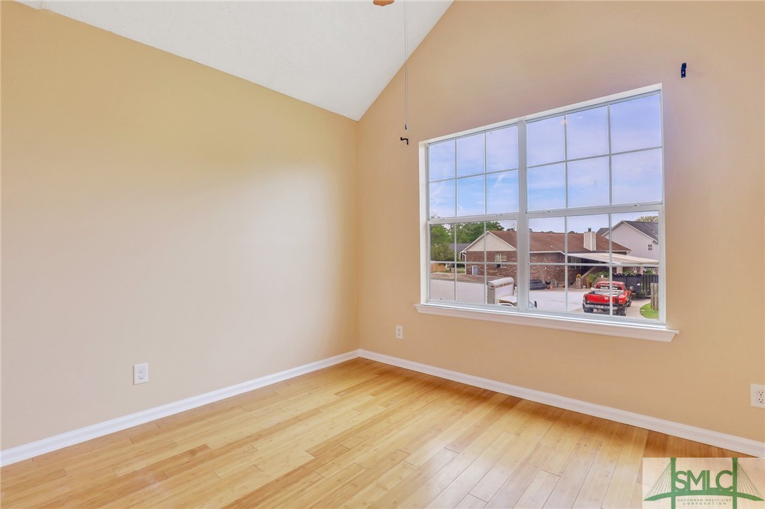 208 Stonebridge Drive Savannah, GA 31410 - Photo 19 of 40 Bedroom 1