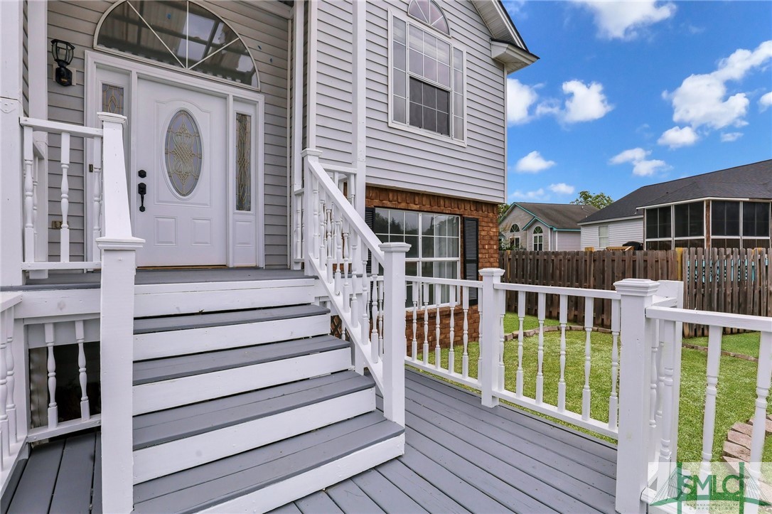 208 Stonebridge Drive Savannah, GA 31410 - Photo 4 of 40 Exterior Front Porch