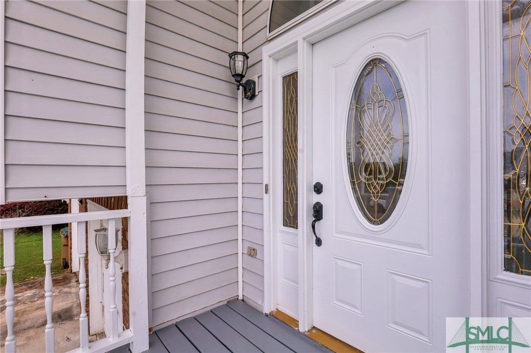 208 Stonebridge Drive Savannah, GA 31410 - Photo 5 of 40