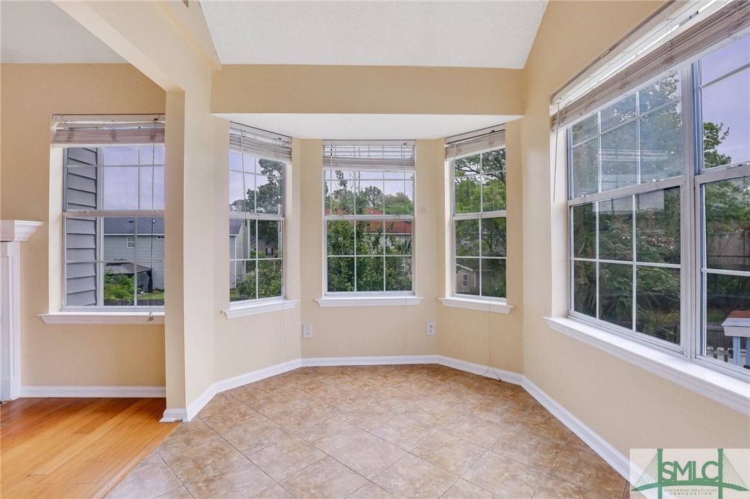 208 Stonebridge Drive Savannah, GA 31410 - Photo 9 of 40 Breakfast room