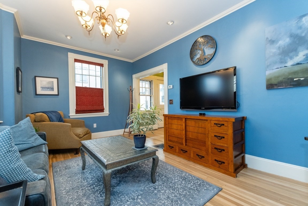 1 Gardner Road Cambridge, MA 02139 - Photo 3 of 39 Gallery Image 3