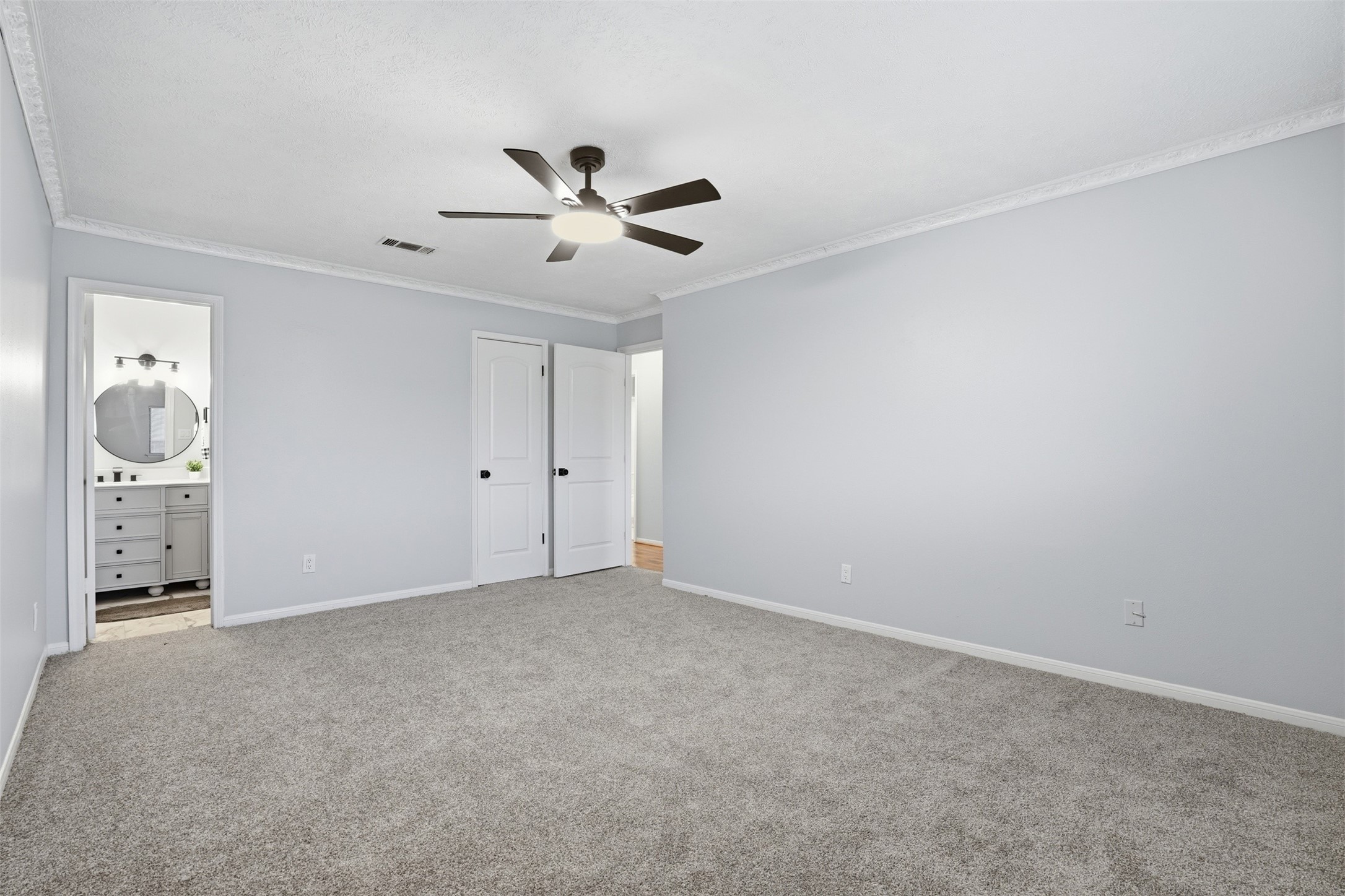 11647 Sabo Road Houston, TX 77089 - Photo 30 of 36 a view of an empty room