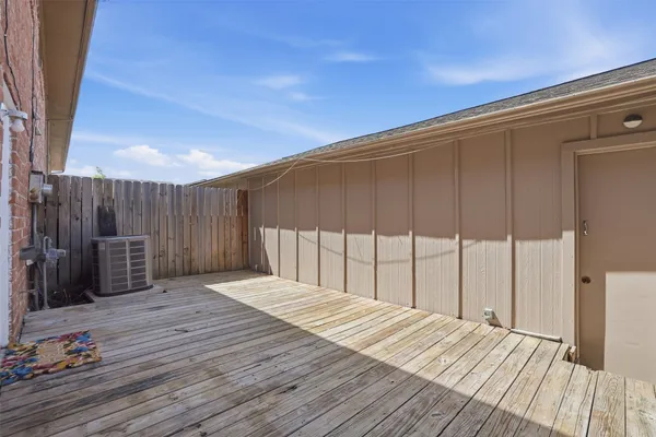 $180,000 | 11647 Sabo Road, Houston, TX 77089