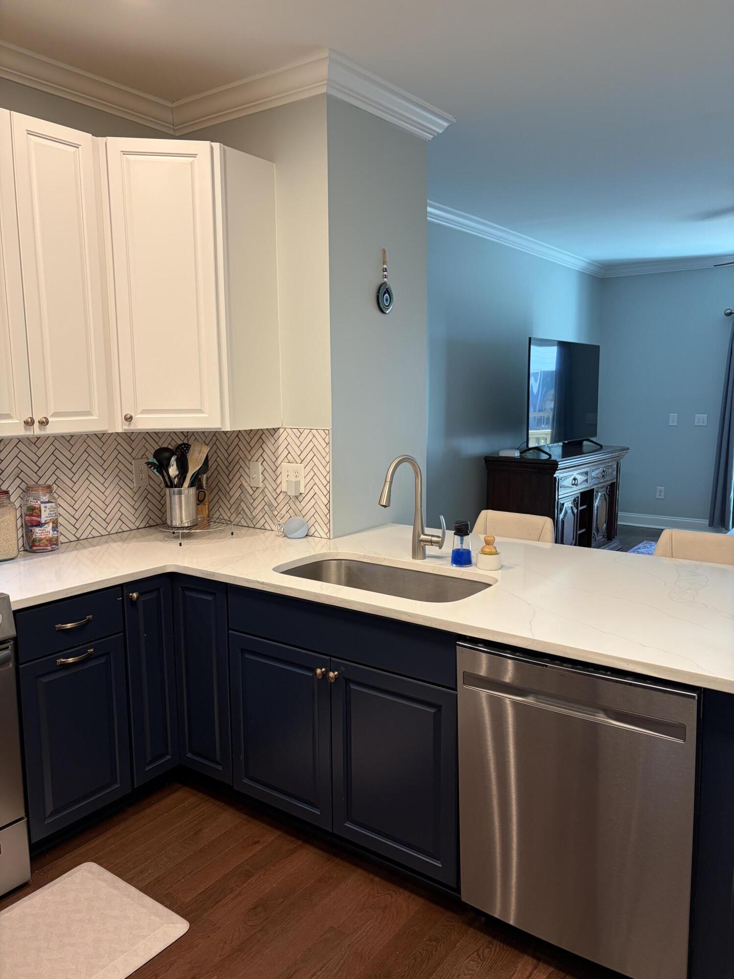 1815 Dogwood Road, Unit 902 Charleston, SC 29414 - Photo 11 of 46 IMG_4373