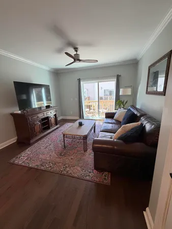 $2,595 | 1815 Dogwood Road, Unit 902, Charleston, SC 29414