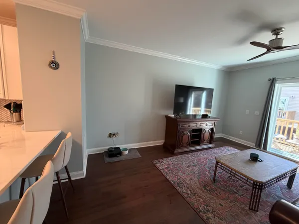 $2,595 | 1815 Dogwood Road, Unit 902, Charleston, SC 29414