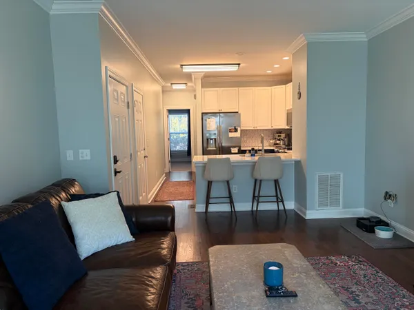 $2,595 | 1815 Dogwood Road, Unit 902, Charleston, SC 29414