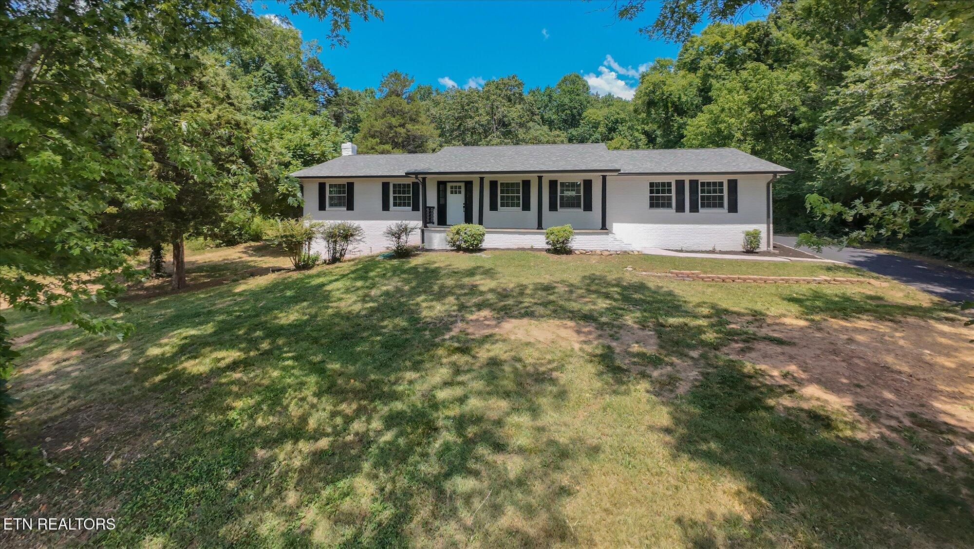 8534 Heiskell Road Powell, TN 37849 - Photo 1 of 44 01-8534-Heiskell-Rd-Powell-TN-1