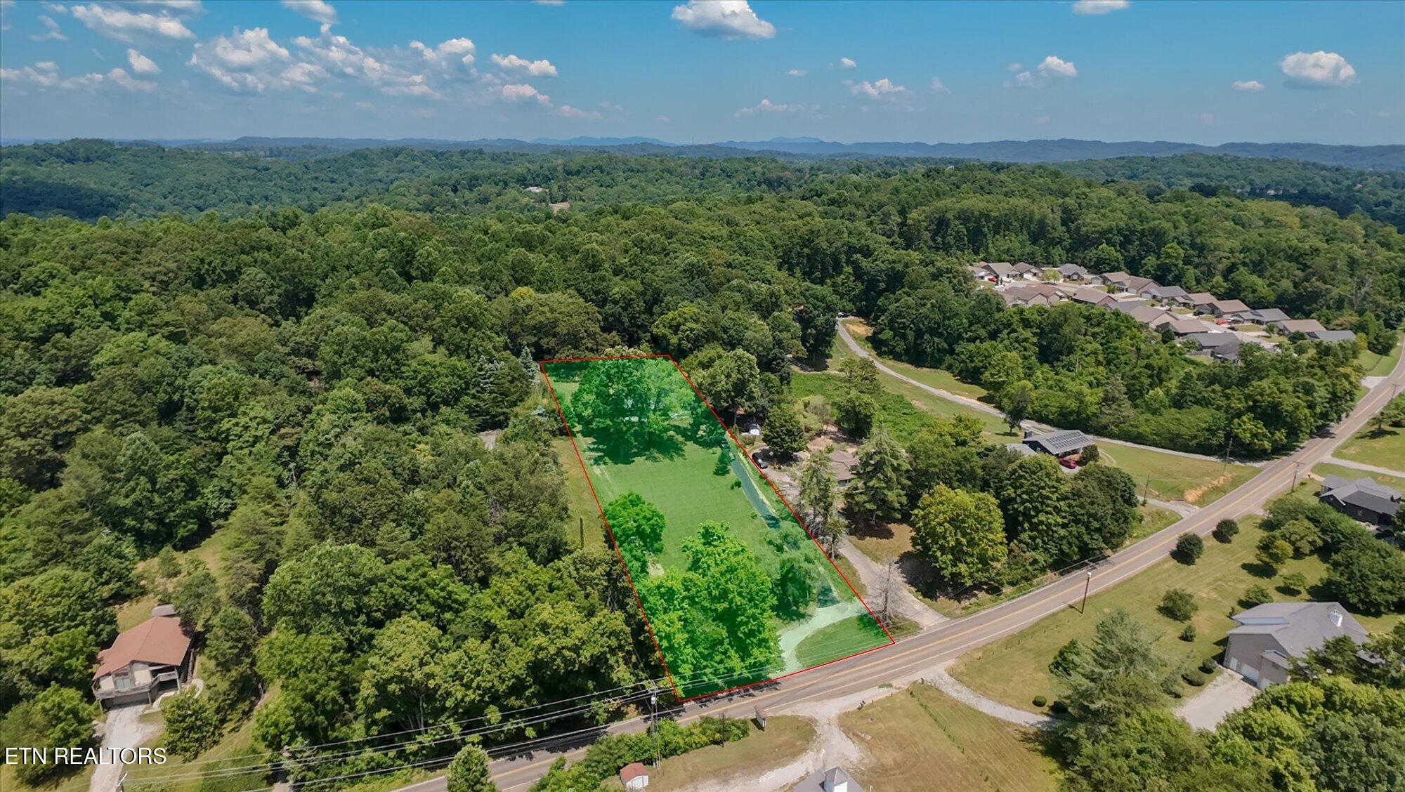8534 Heiskell Road Powell, TN 37849 - Photo 42 of 44 41-8534-Heiskell-Rd-Powell-TN-41