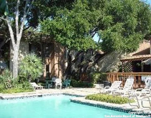 $800 | 3843 Barrington Street, Unit 219E, San Antonio, TX 78217