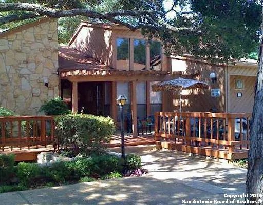 $800 | 3843 Barrington Street, Unit 219E, San Antonio, TX 78217