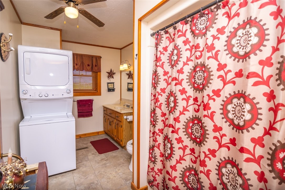 61229 Crozier Ridge Road Bellaire, OH 43906 - Photo 11 of 43