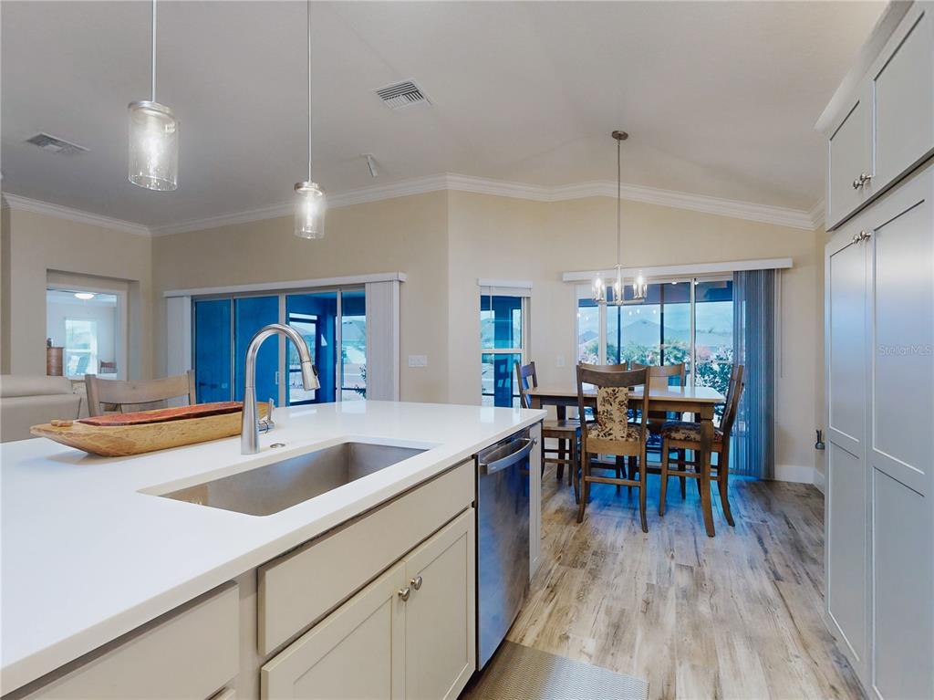 904 Maynard Path The Villages, FL 32163 - Photo 18 of 44