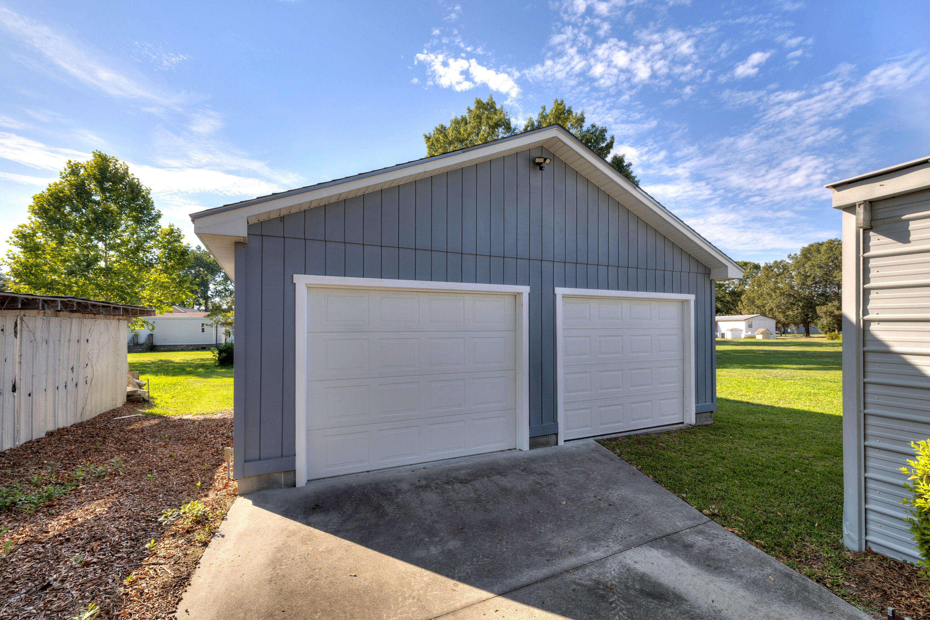 1294 Pond View Road Manning, SC 29102 - Photo 8 of 59