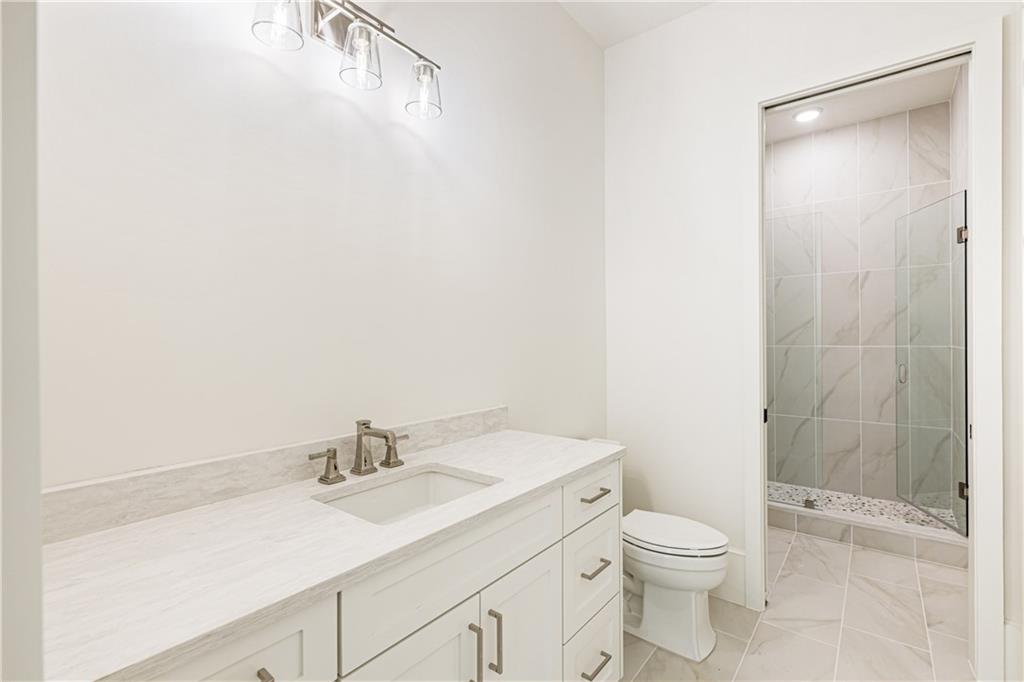 141 N Trace Alpharetta, GA 30009 - Photo 50 of 92