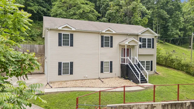$350,000 | 426 Pole Hill Road, Goodlettsville, TN 37072