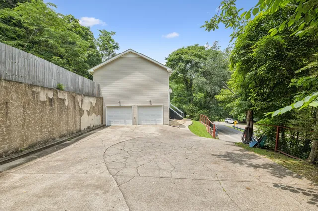 $350,000 | 426 Pole Hill Road, Goodlettsville, TN 37072