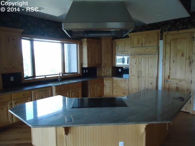 4536 Stonehill Road Colorado Springs, CO 80918 - Photo 3 of 25 Gourmet kitchen