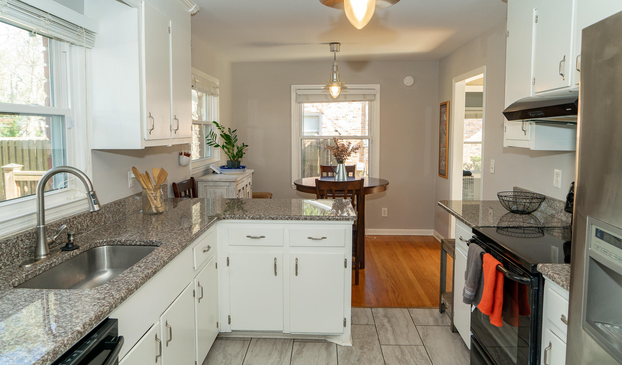 1150 Barrett Road Charleston, SC 29407 - Photo 4 of 17 1150BarrettRoad-15