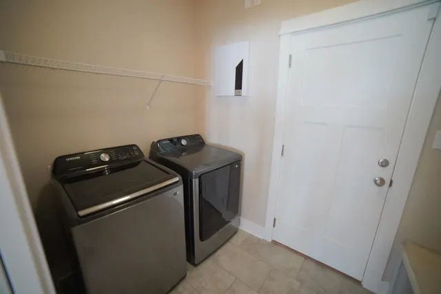 $2,985 | 2781 Julieanna Lane, Tallahassee, FL 32308