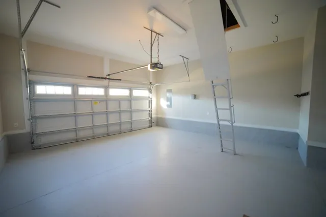 $2,985 | 2781 Julieanna Lane, Tallahassee, FL 32308