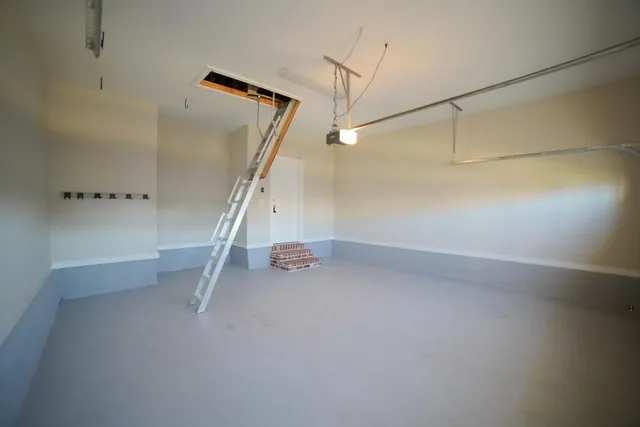 $2,985 | 2781 Julieanna Lane, Tallahassee, FL 32308