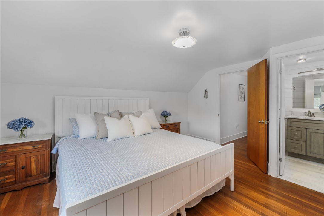 26 South Shore Road Little Compton, RI 02837 - Photo 13 of 17