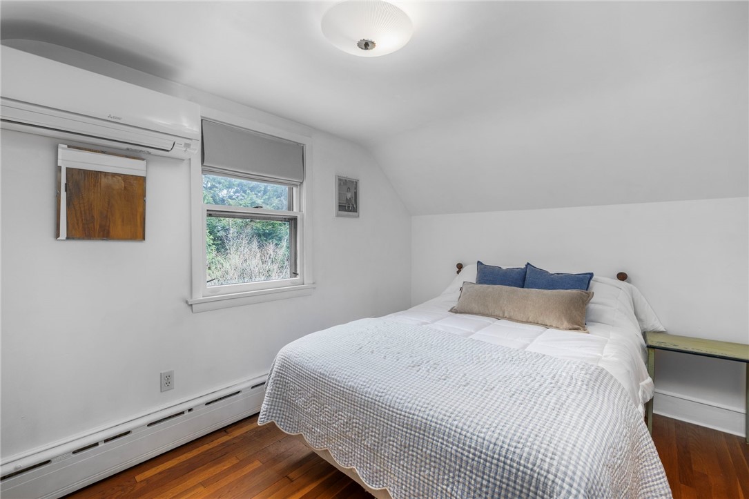 26 South Shore Road Little Compton, RI 02837 - Photo 15 of 17