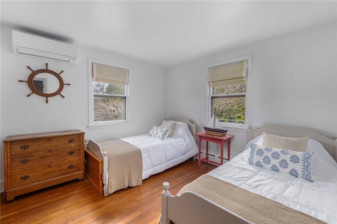 26 South Shore Road Little Compton, RI 02837 - Photo 10 of 17