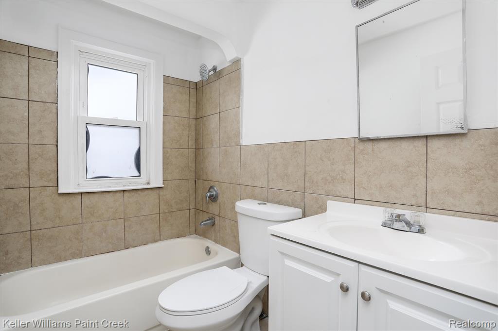 16516 Cheyenne Street Detroit, MI 48235 - Photo 27 of 33