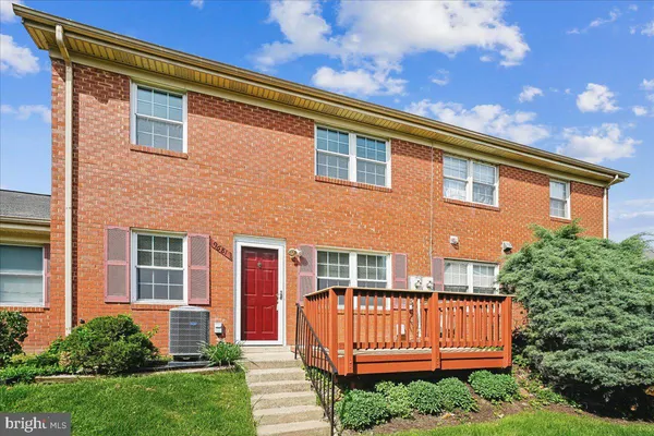 $289,900 | 9681 Hagel Circle, Unit 36/E, Lorton, VA 22079